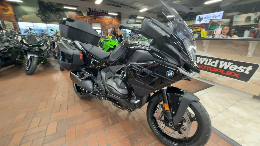 2026 BMW R1300 RT