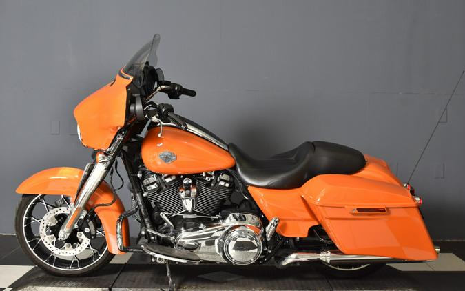 2023 Harley-Davidson Street Glide Special Baja Orange
