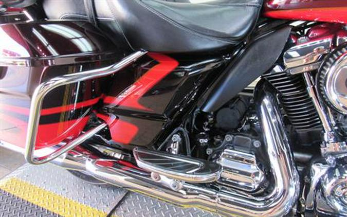 2017 Harley-Davidson CVO™ Limited