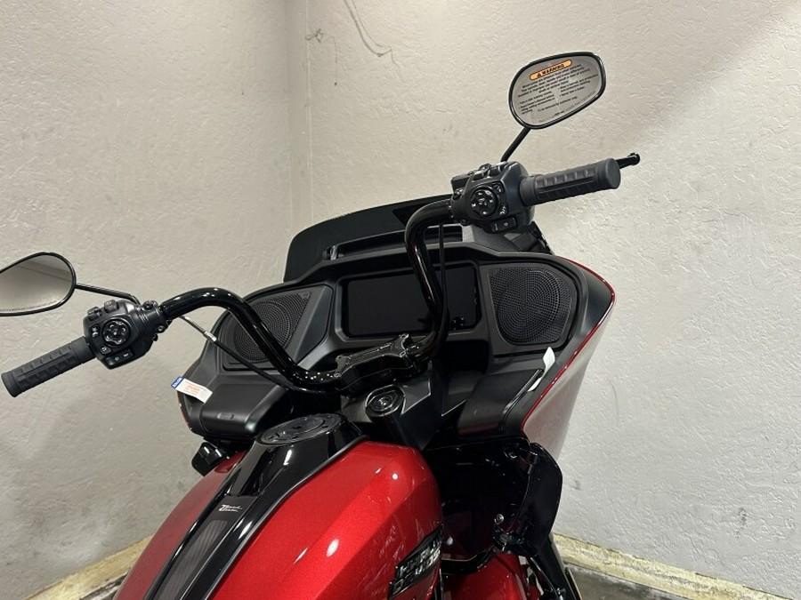 2025 Harley-Davidson® Road Glide® Brilliant Red