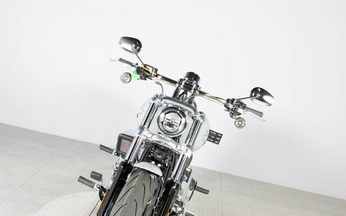 2026 Harley-Davidson Breakout