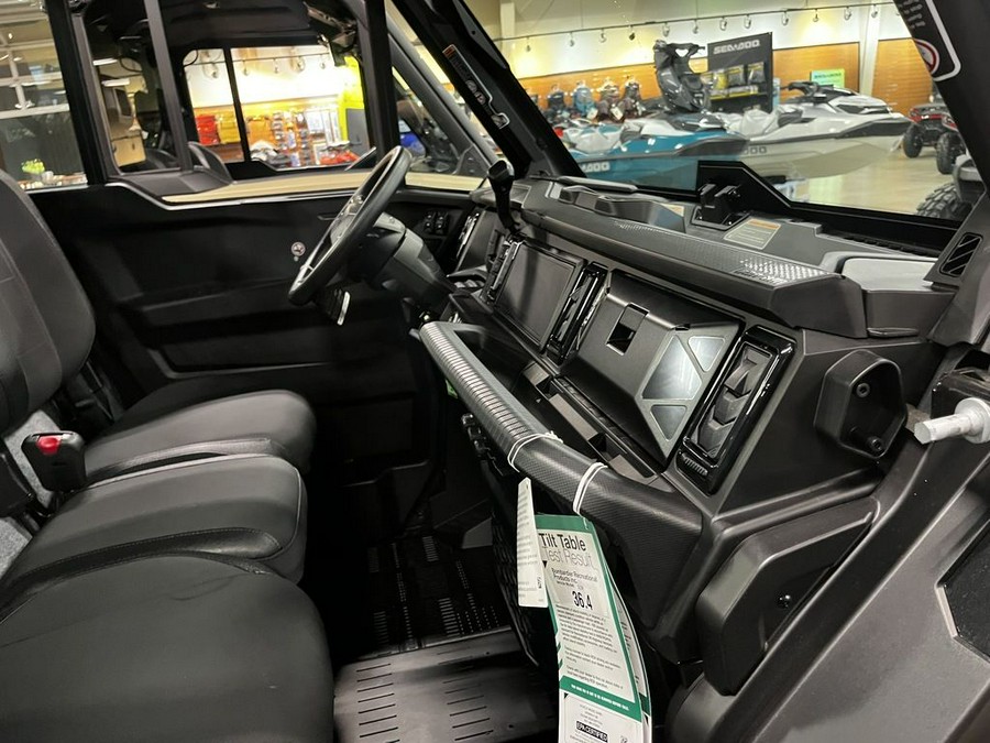 2026 Can-Am Defender XT CAB HD11