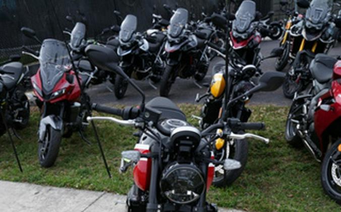 2025 Triumph Trident 660