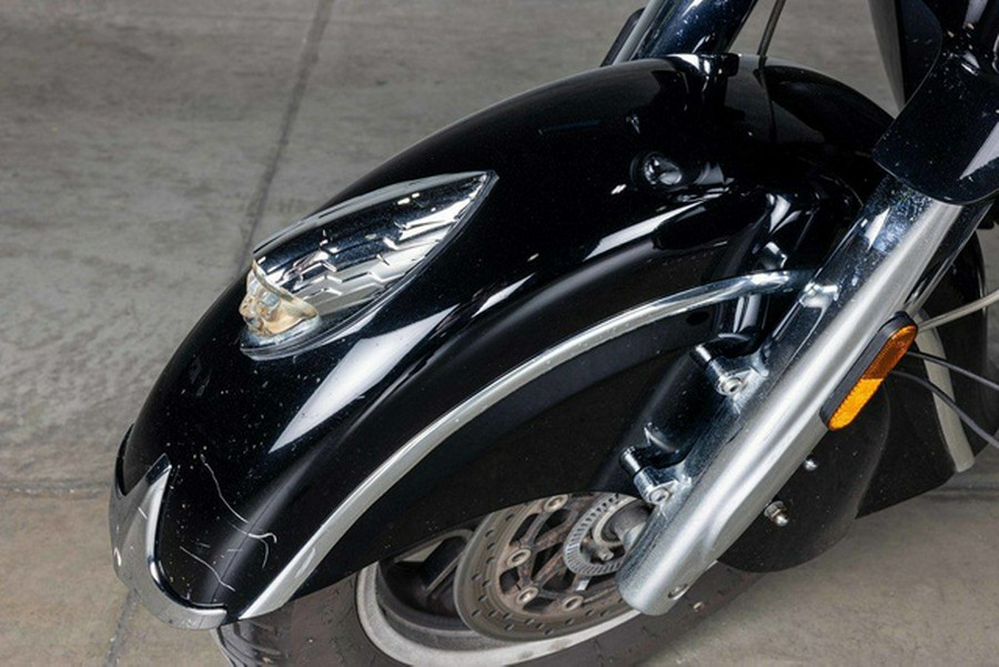 2017 Indian Roadmaster Thunder Black