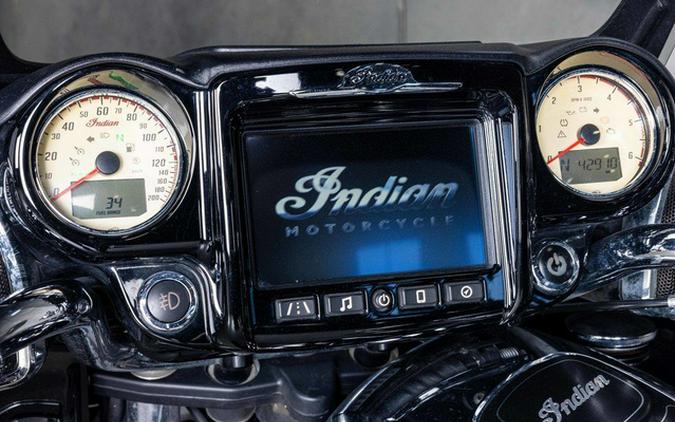 2017 Indian Roadmaster Thunder Black