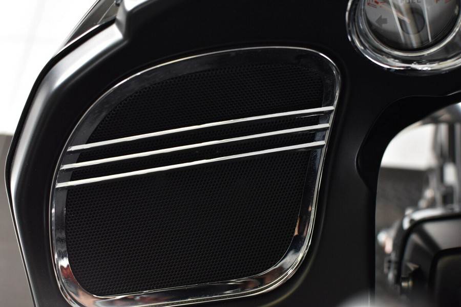 2018 Harley-Davidson Road Glide Vivid Black