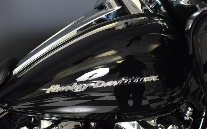 2018 Harley-Davidson Road Glide Vivid Black