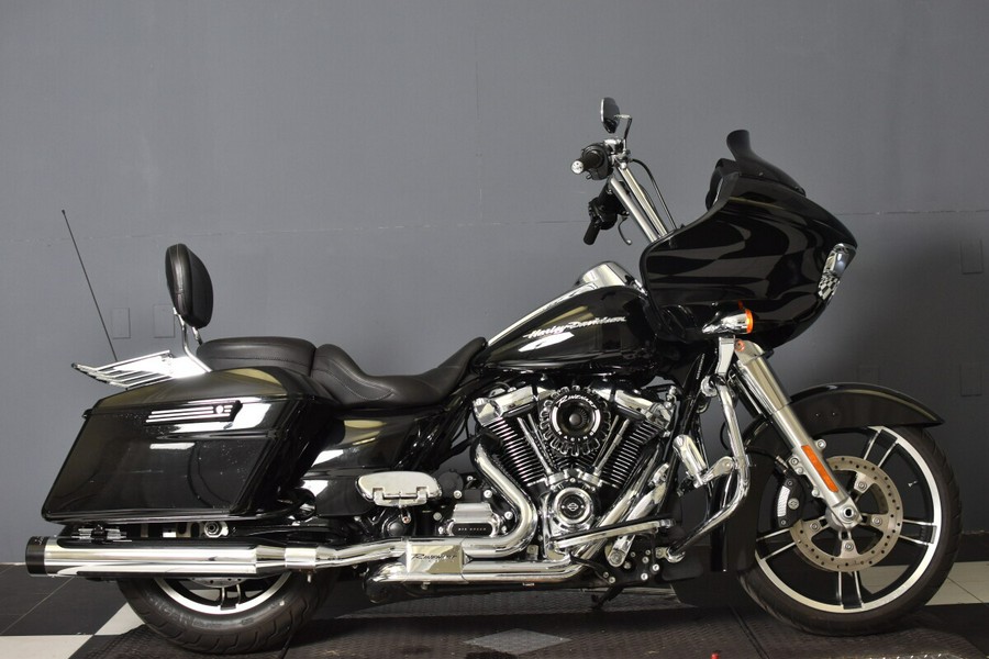 2018 Harley-Davidson Road Glide Vivid Black