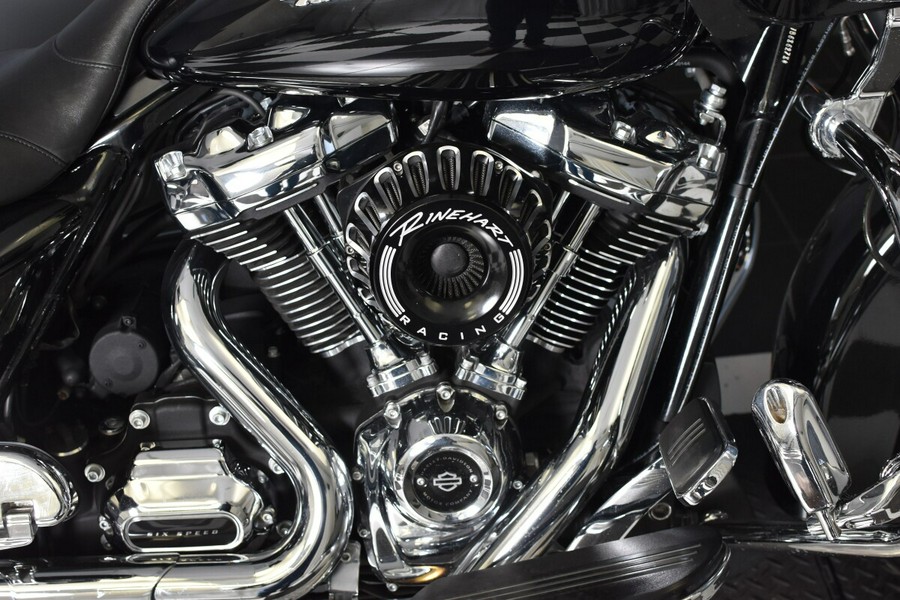 2018 Harley-Davidson Road Glide Vivid Black