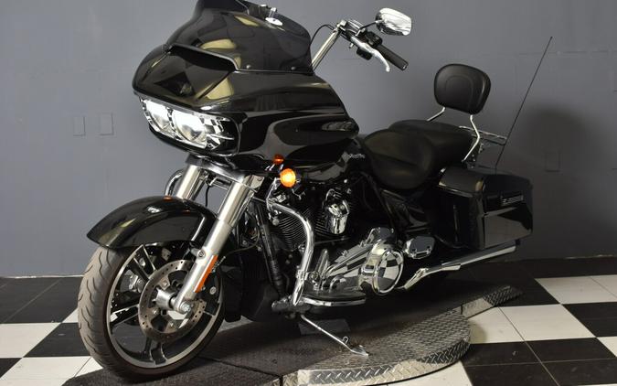 2018 Harley-Davidson Road Glide Vivid Black