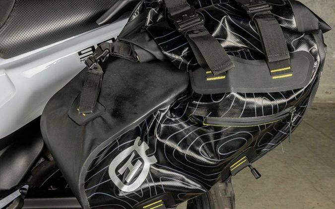 2022 Husqvarna Norden 901