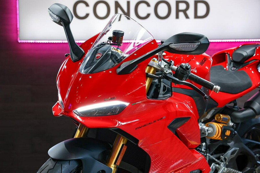 2026 Ducati Panigale V2 S
