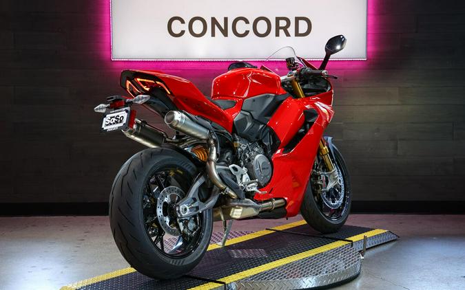 2026 Ducati Panigale V2 S