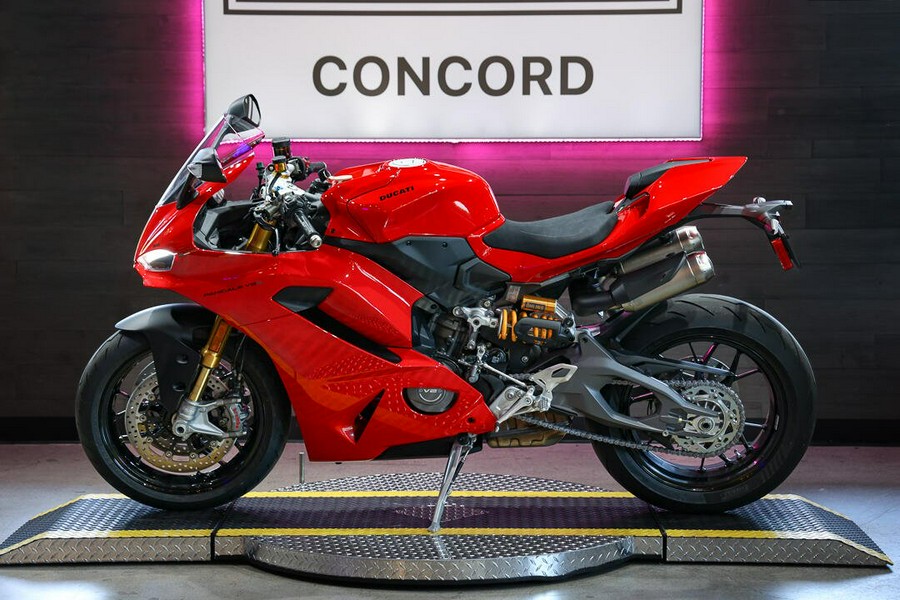 2026 Ducati Panigale V2 S