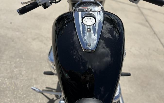 2025 Suzuki BOULEVARD M109R