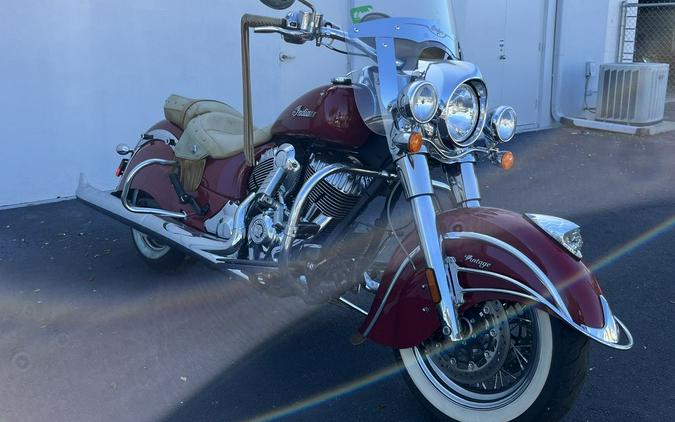 2014 Indian Motorcycle® Chief® Vintage Indian Motorcycle® Red