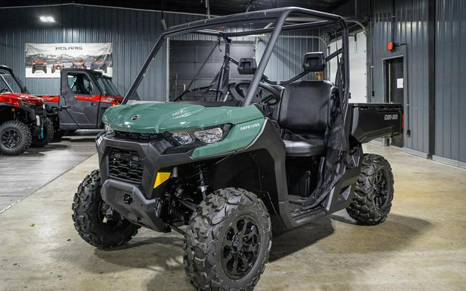 2025 Can-Am Defender DPS HD7