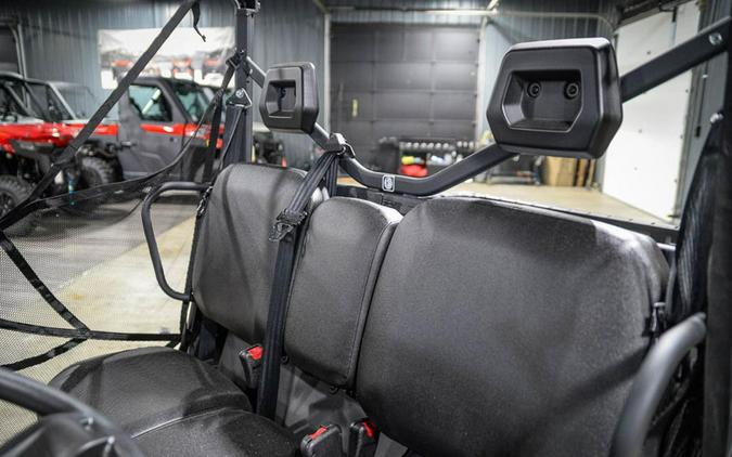 2025 Can-Am Defender DPS HD7