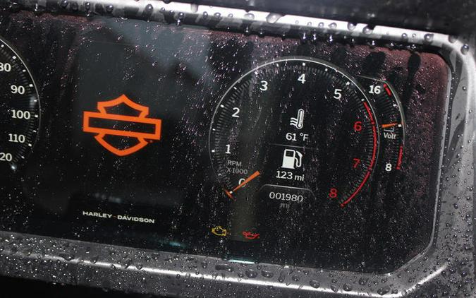 2025 Harley-Davidson® FLTRX - Road Glide®