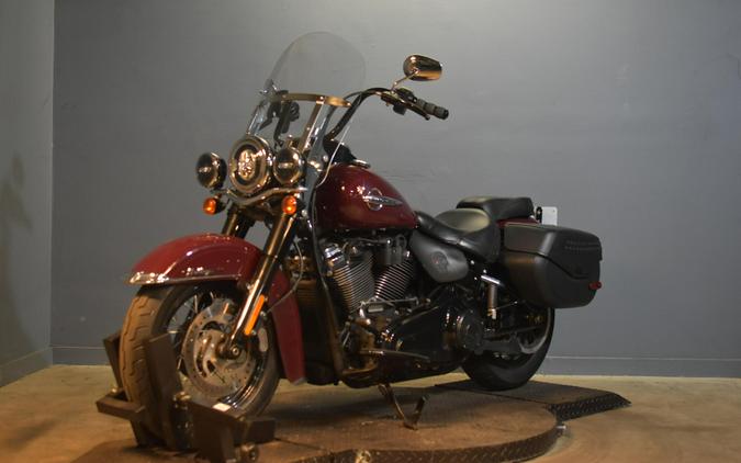 2021 Harley-Davidson Heritage Classic 114 Black Jack Metallic