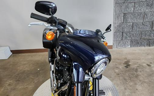 2019 Harley-Davidson® Sport Glide™ FLSB