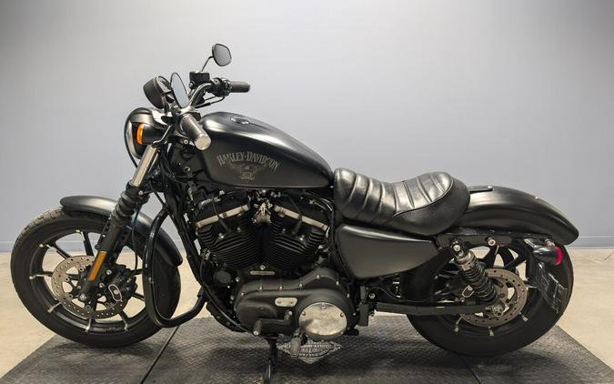 2018 Harley-Davidson Iron 883