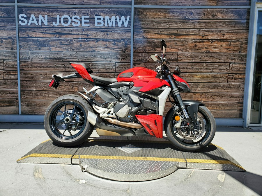 2024 Ducati Streetfighter