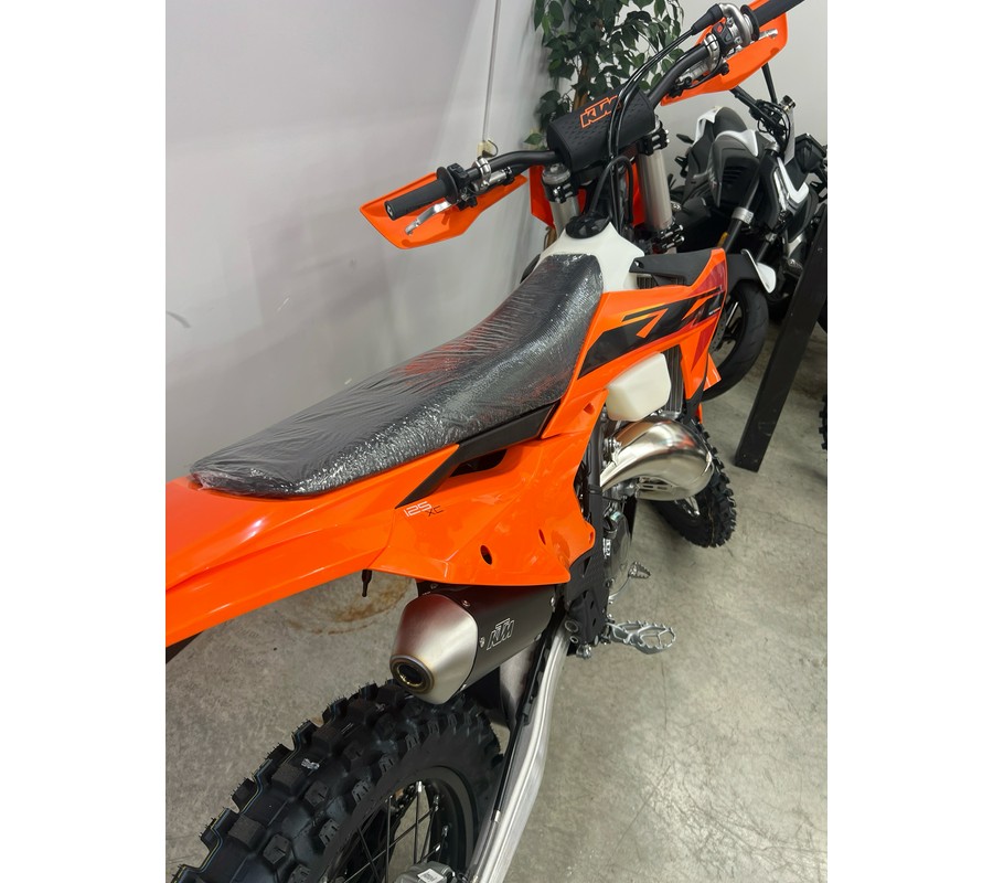2025 KTM 125 XC