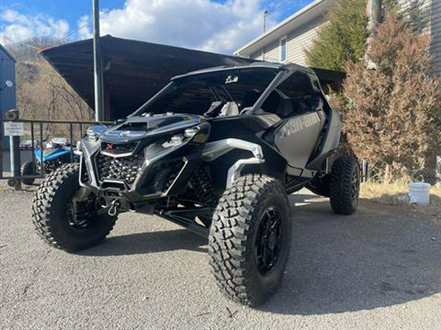 2024 Can-Am Maverick R X 999T DCT