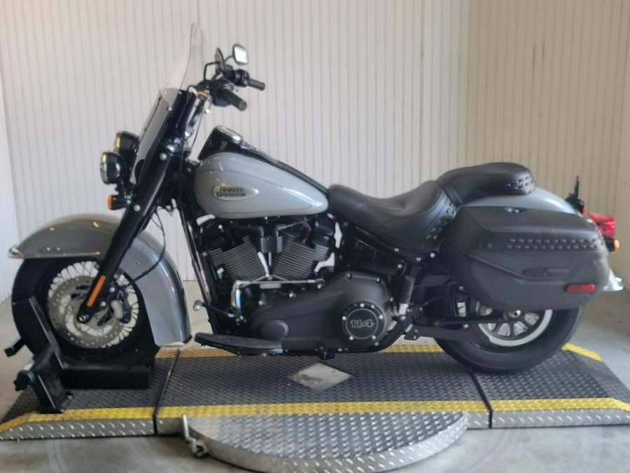 2024 Harley-Davidson® FLHCS - Heritage Classic