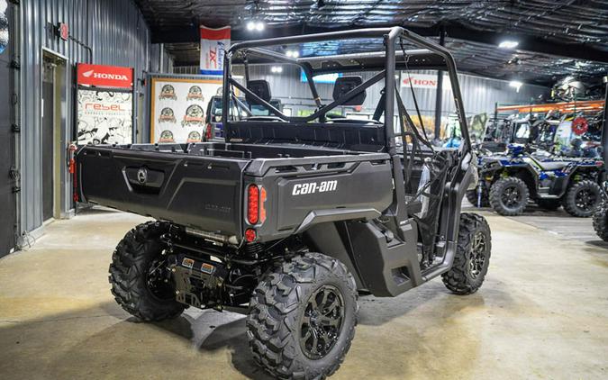 2025 Can-Am Defender DPS HD7