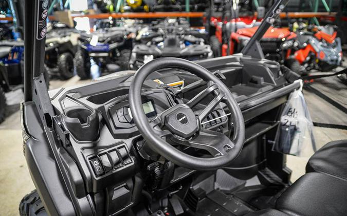 2025 Can-Am Defender DPS HD7