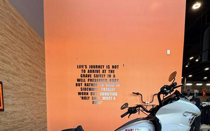 2025 Harley-Davidson CVO™ Road Glide® ST