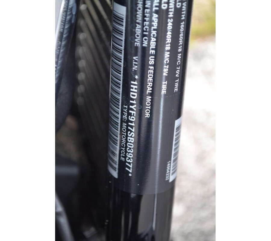 2025 Harley-Davidson® Fat Boy® Blue Burst - FLFB