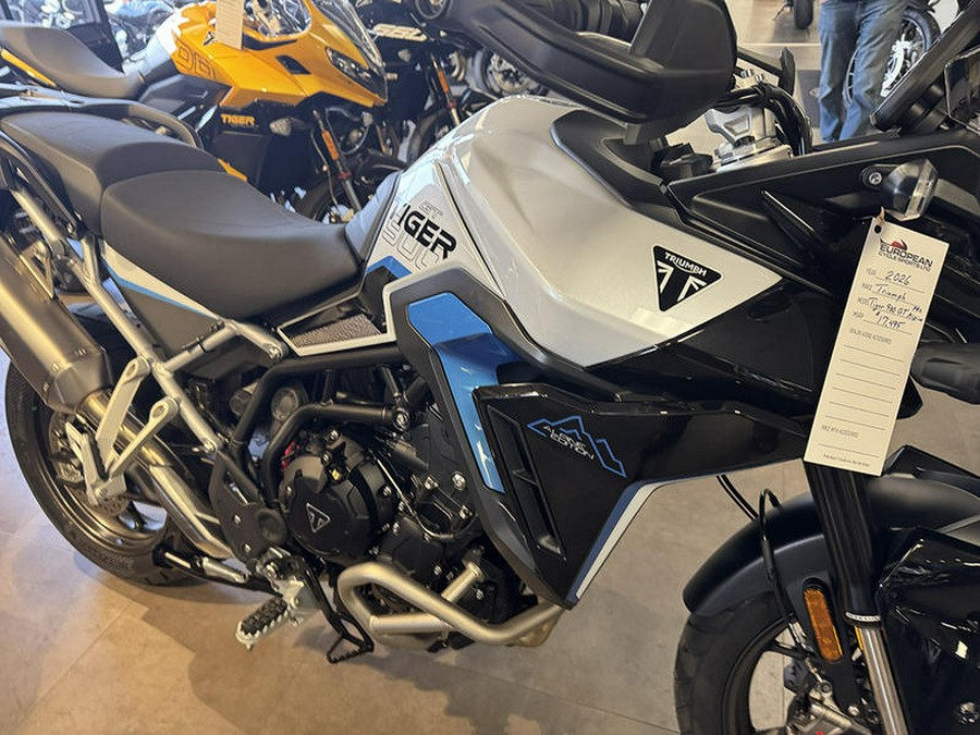 2026 Triumph Tiger 900 Alpine Edition