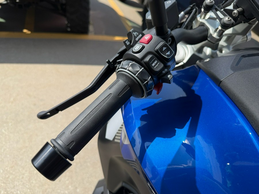2026 BMW R 1300 R