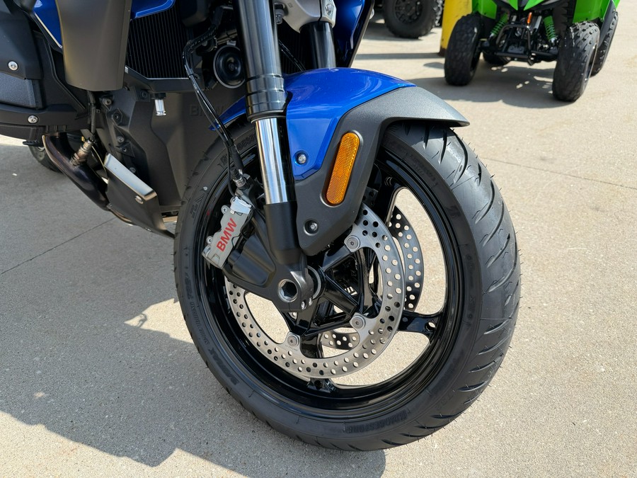 2026 BMW R 1300 R