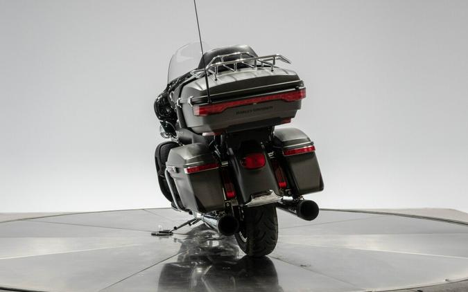 2019 Harley-Davidson FLHTK Ultra Limited in Industrial Gray Denim and Black Denim