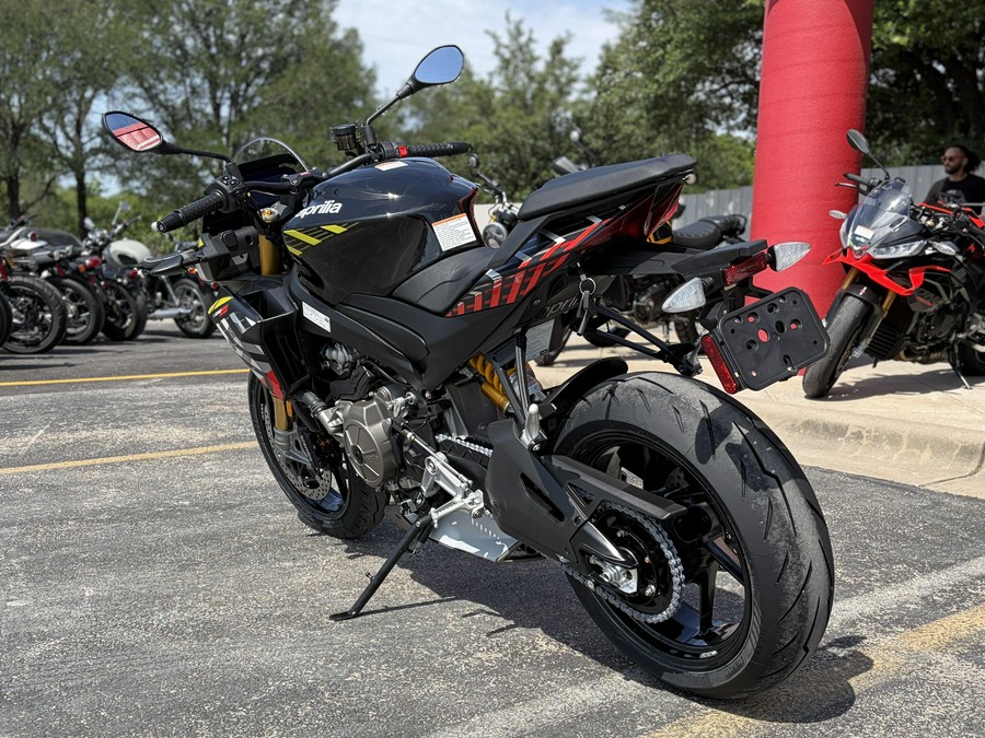 2027 Aprilia Tuono 660