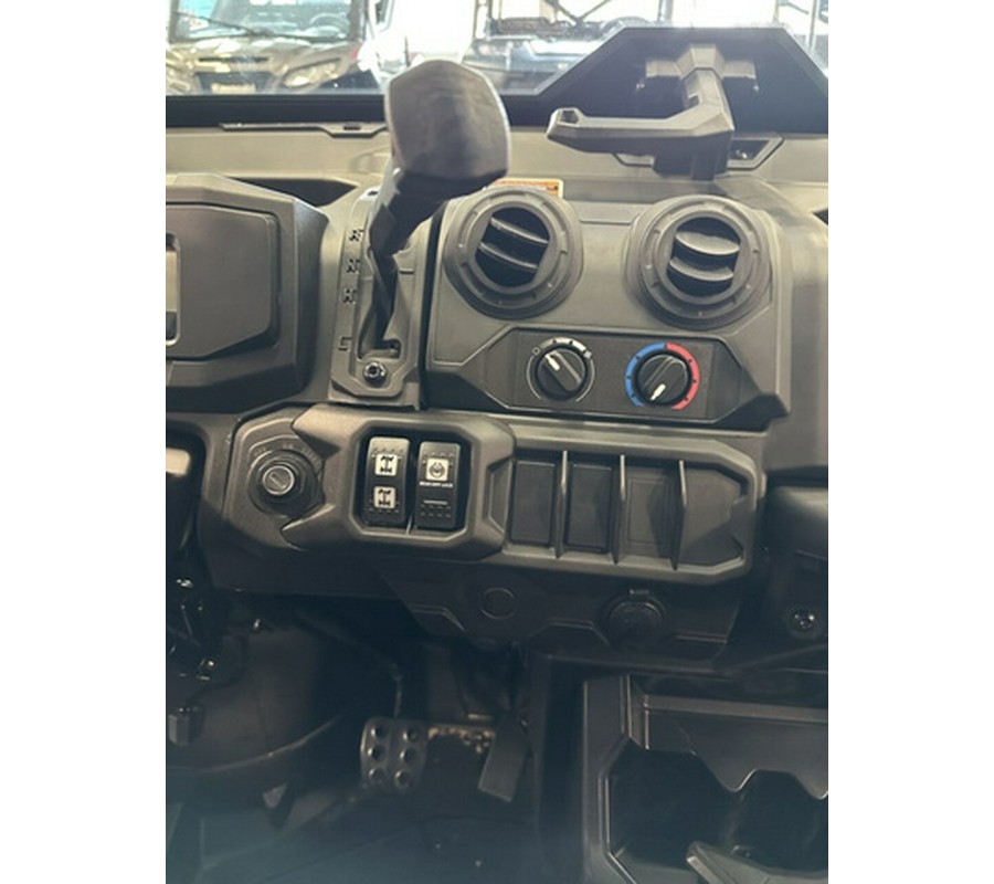 2026 Can-Am Defender DPS CAB HD9 Compass Green