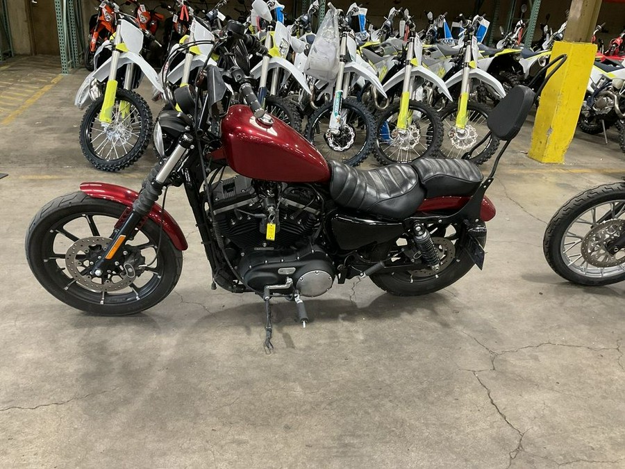 2016 Harley-Davidson® XL883N - Sportster® Iron 883™