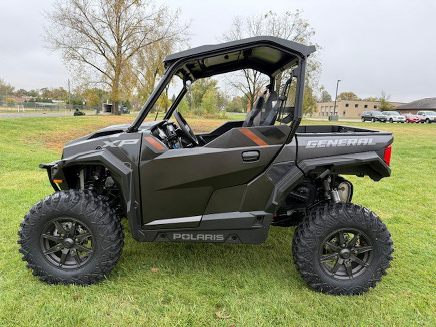 2026 Polaris GENERAL® XP 1000 Premium Super Graphite