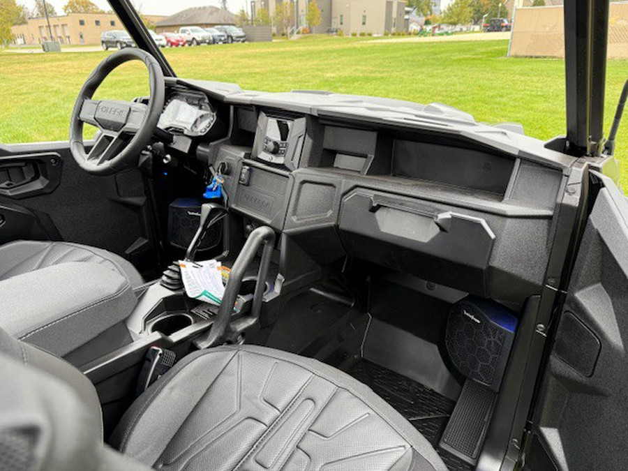 2026 Polaris GENERAL® XP 1000 Premium Super Graphite