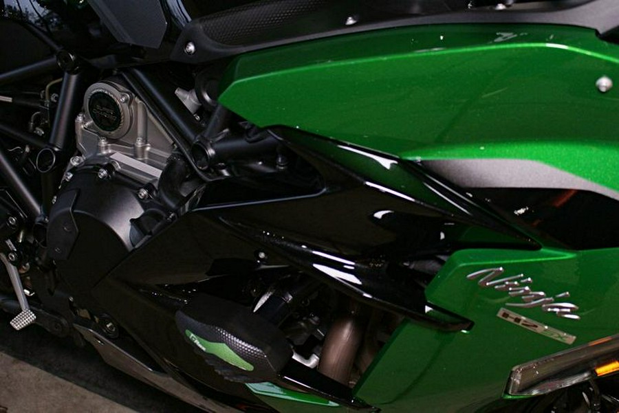 2020 Kawasaki Ninja H2™ SX SE Plus