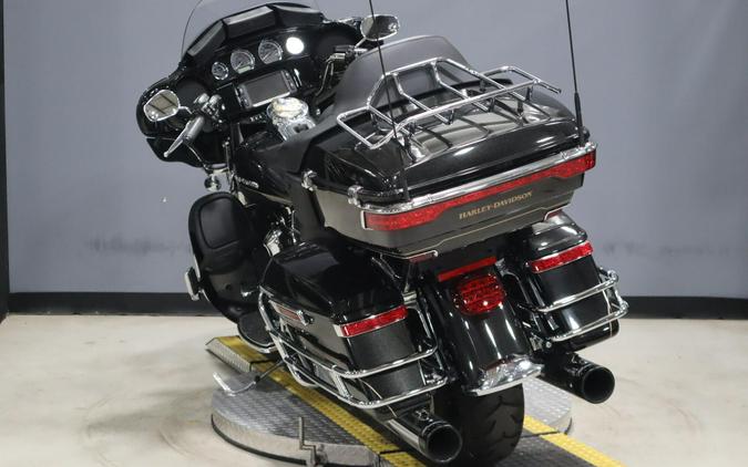 2017 Harley-Davidson Ultra Limited Black Quartz