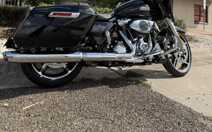 2026 Harley-Davidson Street Glide VIVID BLACK