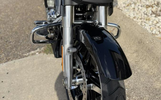 2026 Harley-Davidson Street Glide VIVID BLACK
