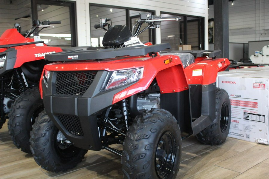 2022 TRACKER® 300 2x4