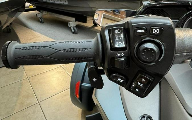 2023 Can-Am® Spyder F3 Limited Special Series