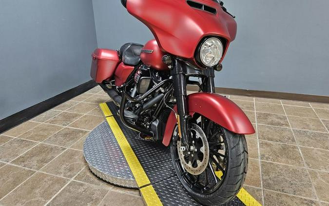 2019 Harley-Davidson® FLHXS - Street Glide® Special